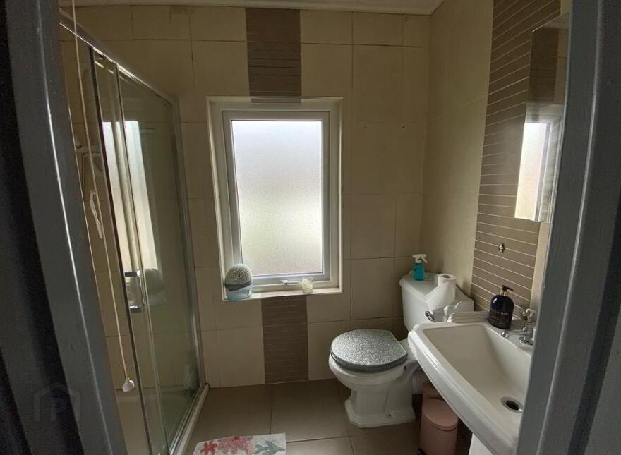 NON HMO, 48 Stranmillis Park, Belfast, BT9 5AU