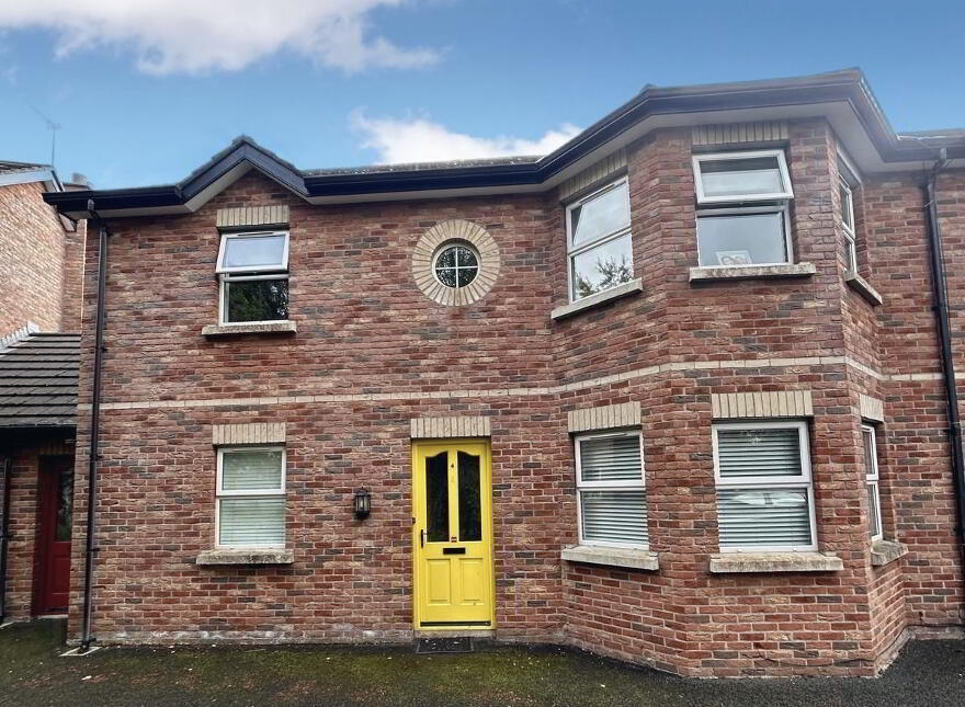 4 College Mews, Coleraine, BT52 1FB