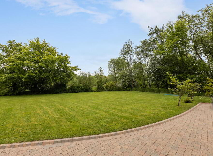 Islandhill, 66a Moss Road, Waringstown, Craigavon, BT66 7QY