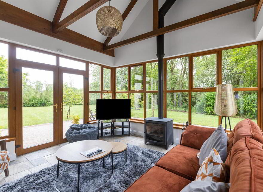 Islandhill, 66a Moss Road, Waringstown, Craigavon, BT66 7QY