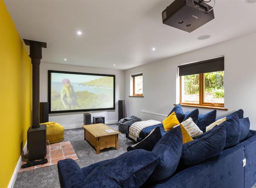Islandhill, 66a Moss Road, Waringstown, Craigavon, BT66 7QY