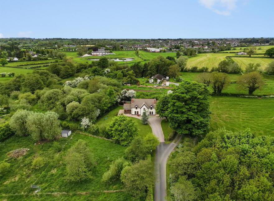 Islandhill, 66a Moss Road, Waringstown, Craigavon, BT66 7QY