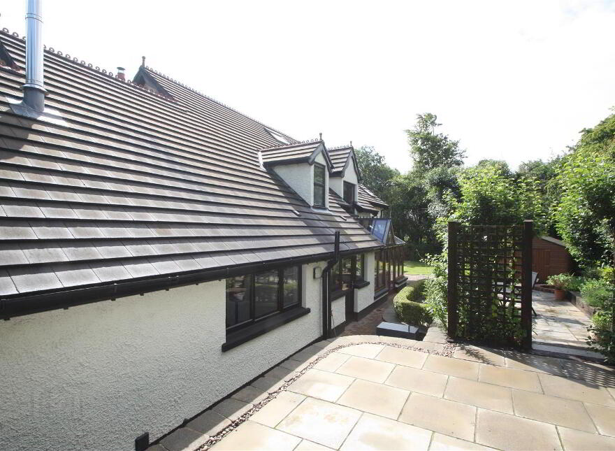 Islandhill, 66a Moss Road, Waringstown, Craigavon, BT66 7QY