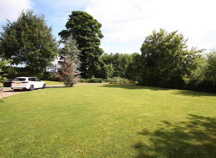 Islandhill, 66a Moss Road, Waringstown, Craigavon, BT66 7QY