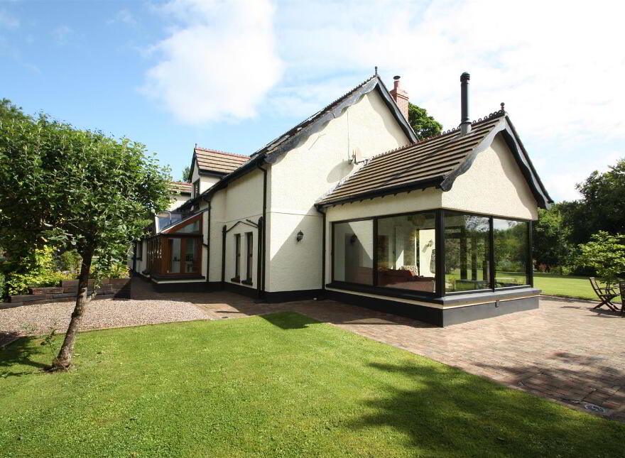 Islandhill, 66a Moss Road, Waringstown, Craigavon, BT66 7QY