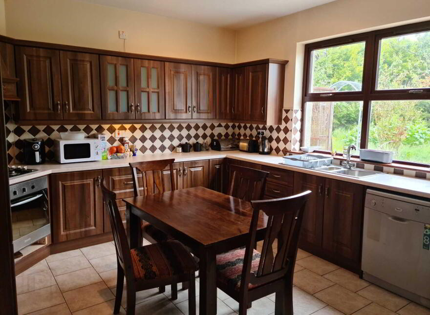 1 Pine Point, Glebe, Letterkenny, F92XWA2