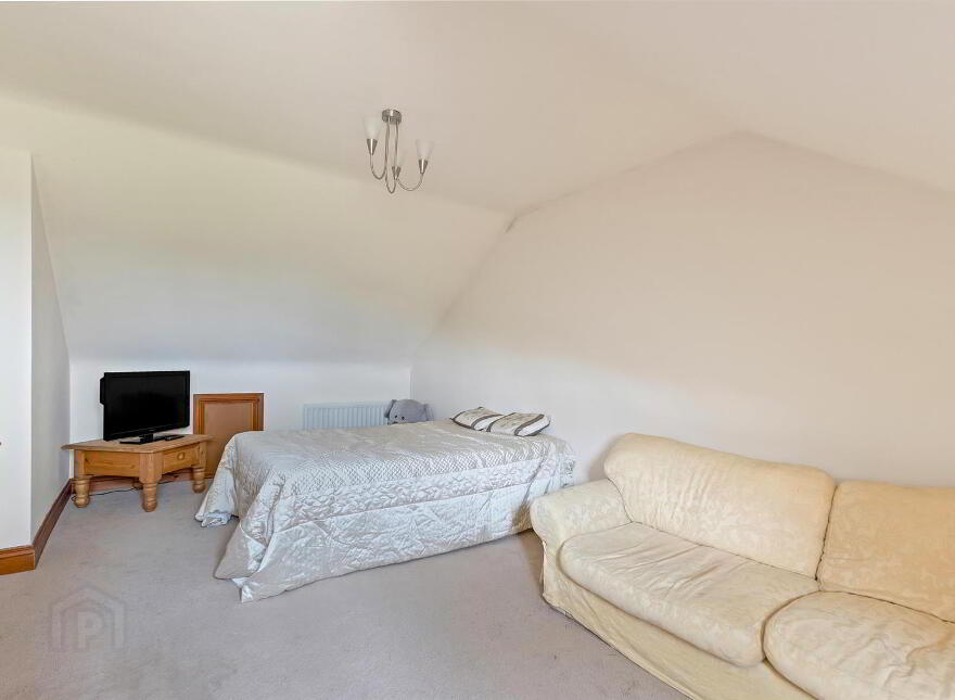 53 Hillsborough Road, Moneyreagh, BT23 6AY