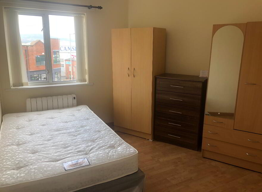 Apt 9-204 Lisburn Road, Belfast, BT9 6GD