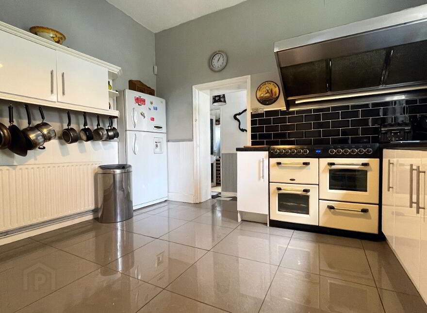 170 Tandragee Road, Portadown, BT62 3BP