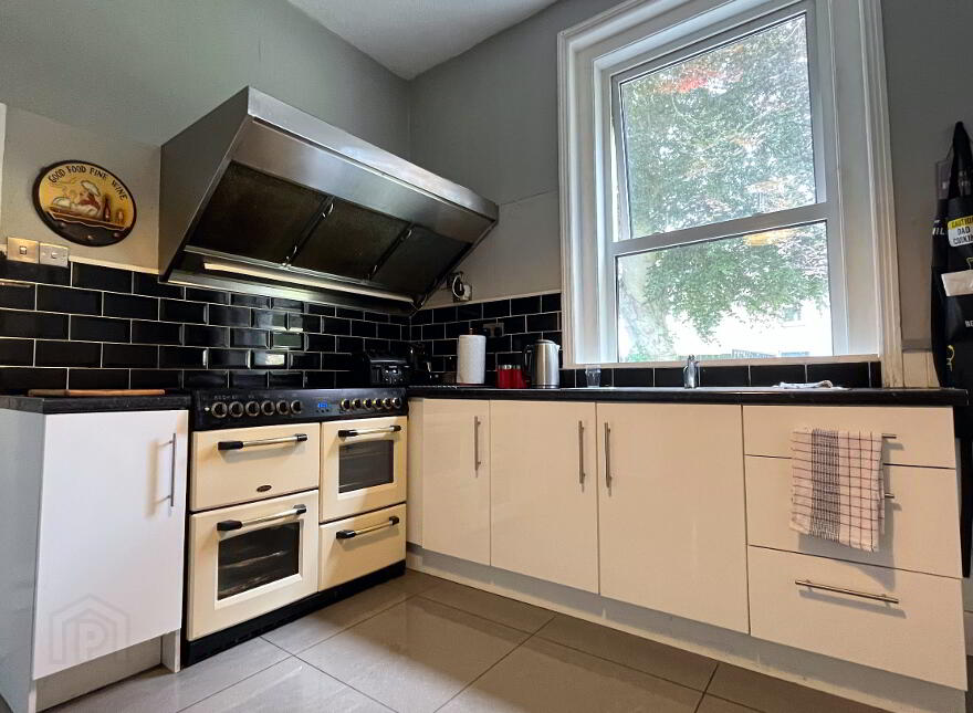 170 Tandragee Road, Portadown, BT62 3BP