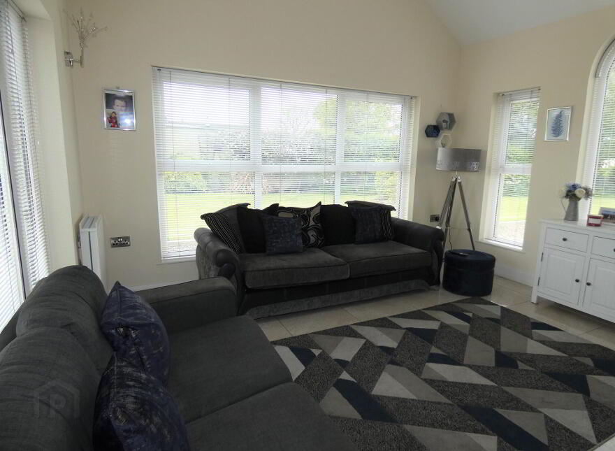 94 Finvoy Road, Ballymoney, BT53 7JQ