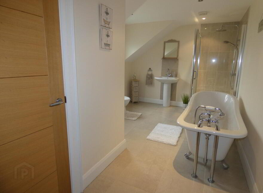 94 Finvoy Road, Ballymoney, BT53 7JQ