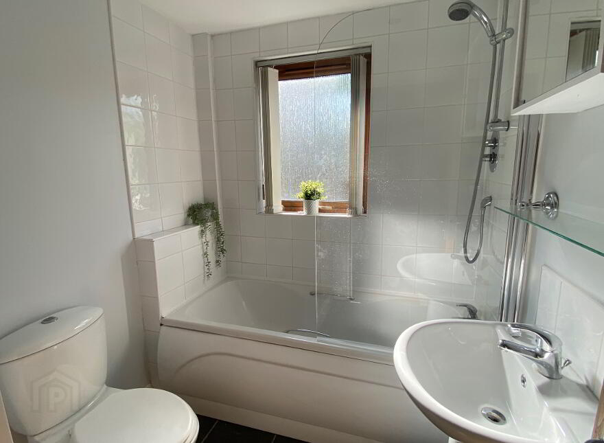 2, 1 Scotts Mews, Belfast, BT4 3JX