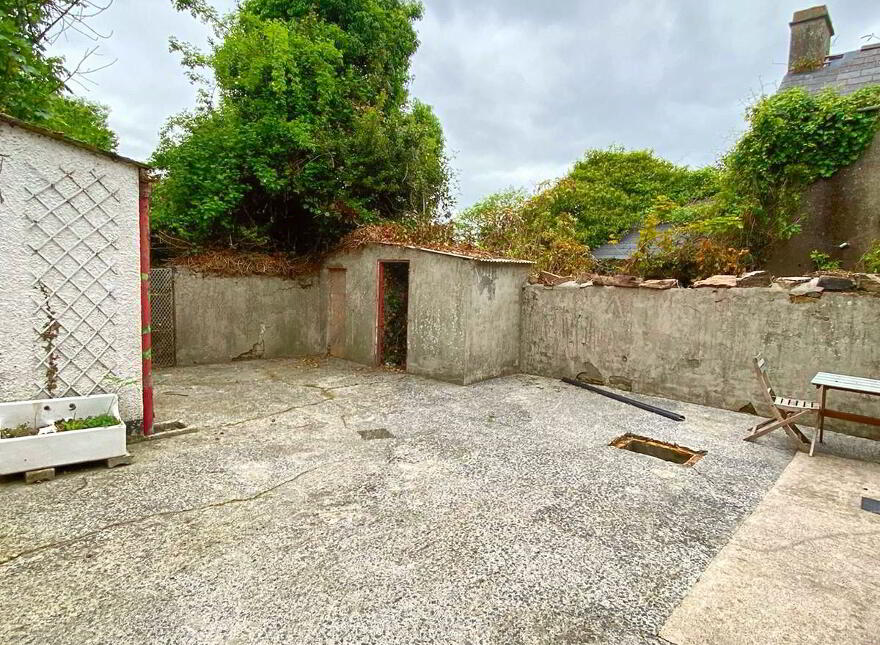 A, 81 South Street, Newtownards, BT23 4JU