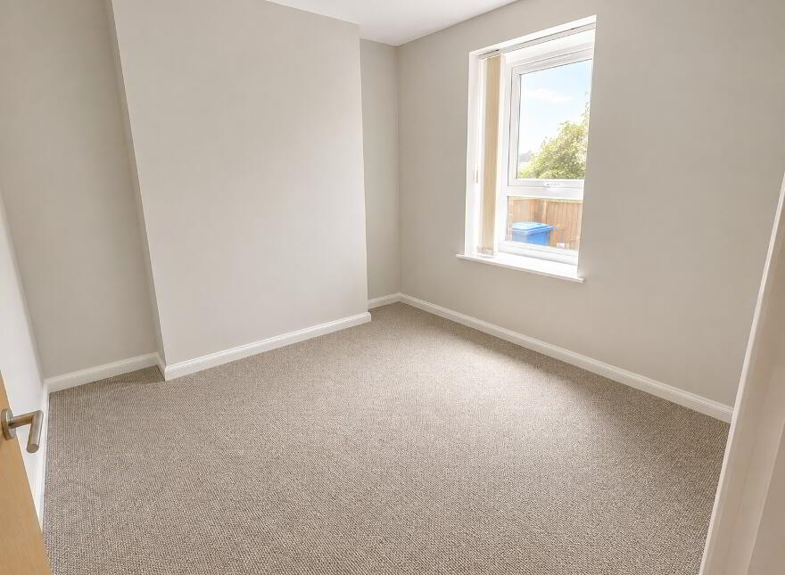 A, 81 South Street, Newtownards, BT23 4JU