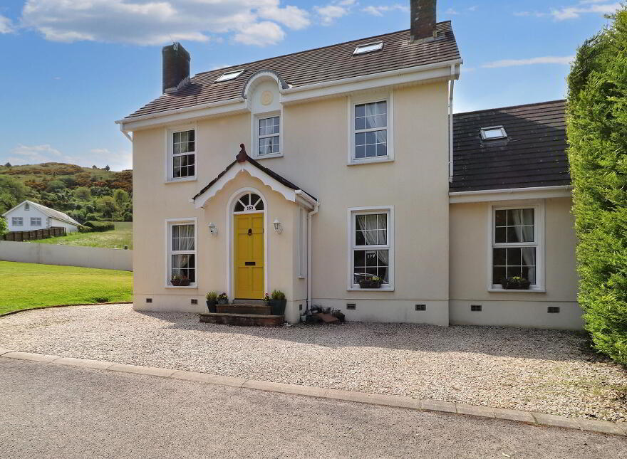 150 Scrabo Road, Newtownards, BT23 4NN