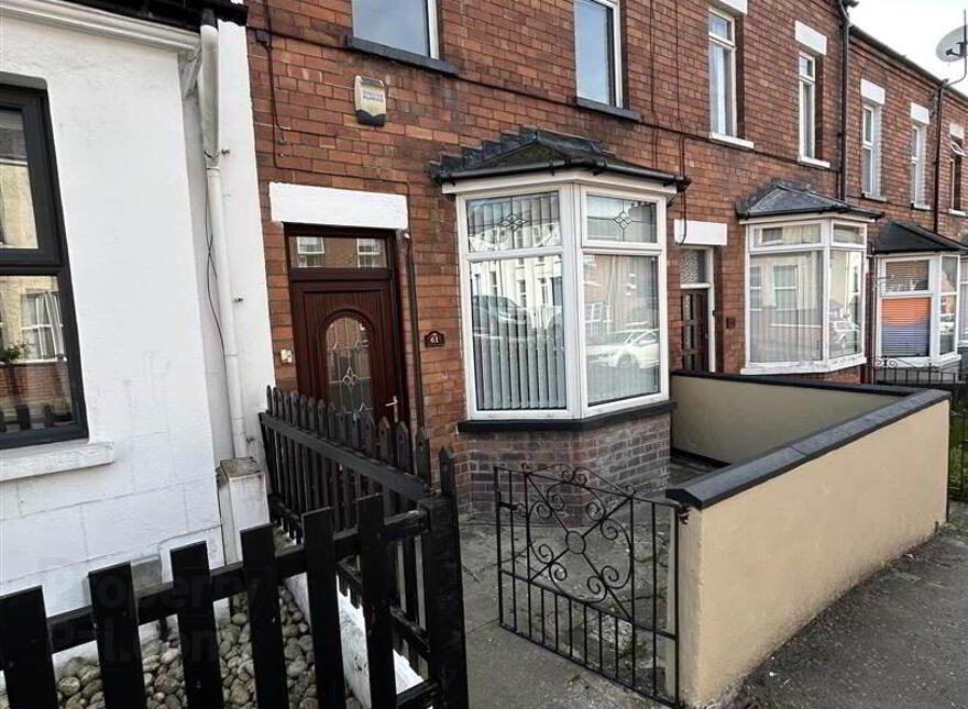 61 Downshire Road, Holywood, BT18 9LX photo