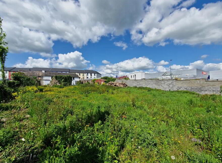 The Square, Claremorris, F12C6X8