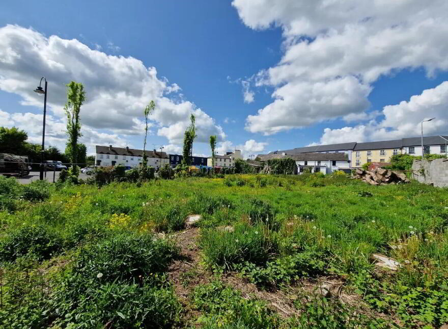 The Square, Claremorris, F12C6X8