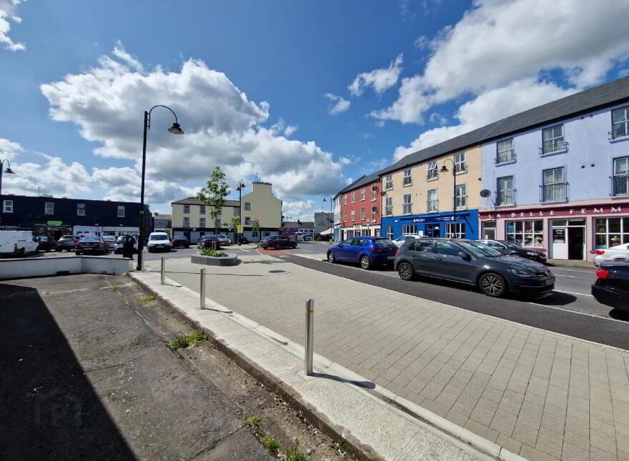 The Square, Claremorris, F12C6X8