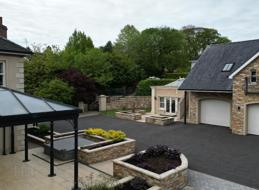 49 Fairhill Road, Cookstown, BT80 8AG