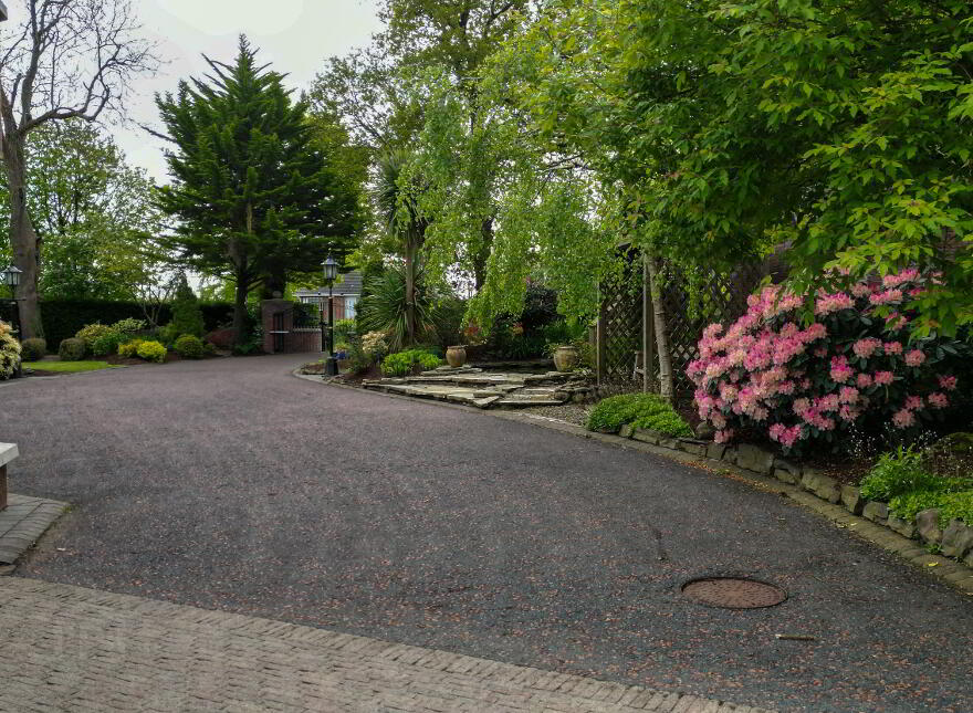 49 Fairhill Road, Cookstown, BT80 8AG