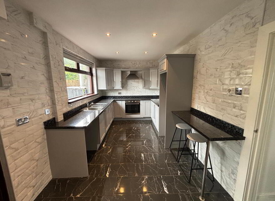 17 Cambrai Drive, Waringstown, BT66 7QT