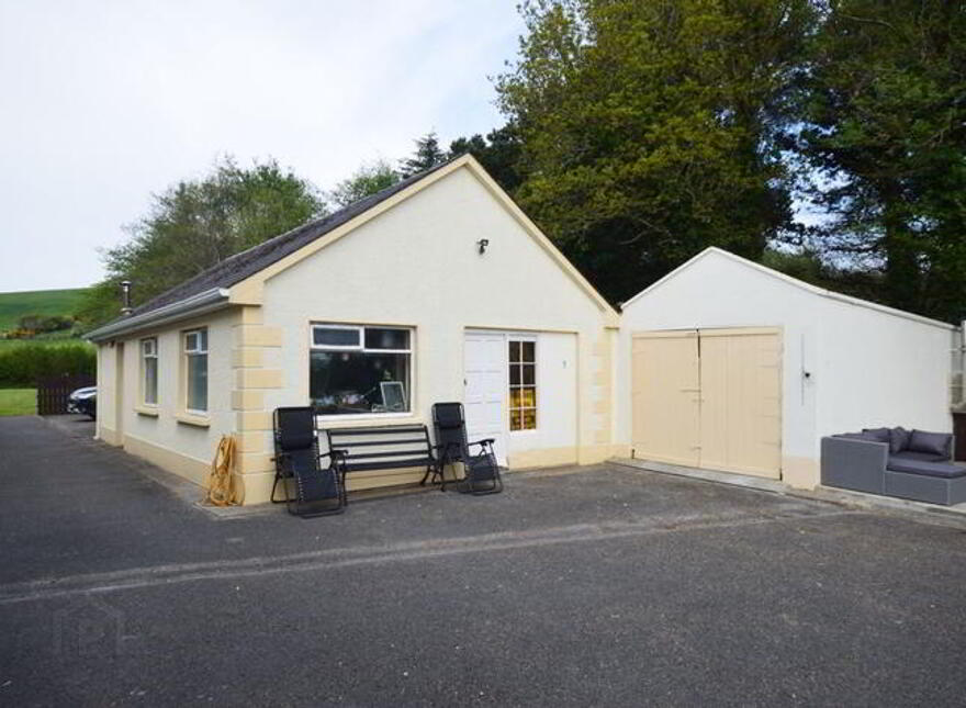 Hollybrook House, Drumaghy, Ardara, F94TA44