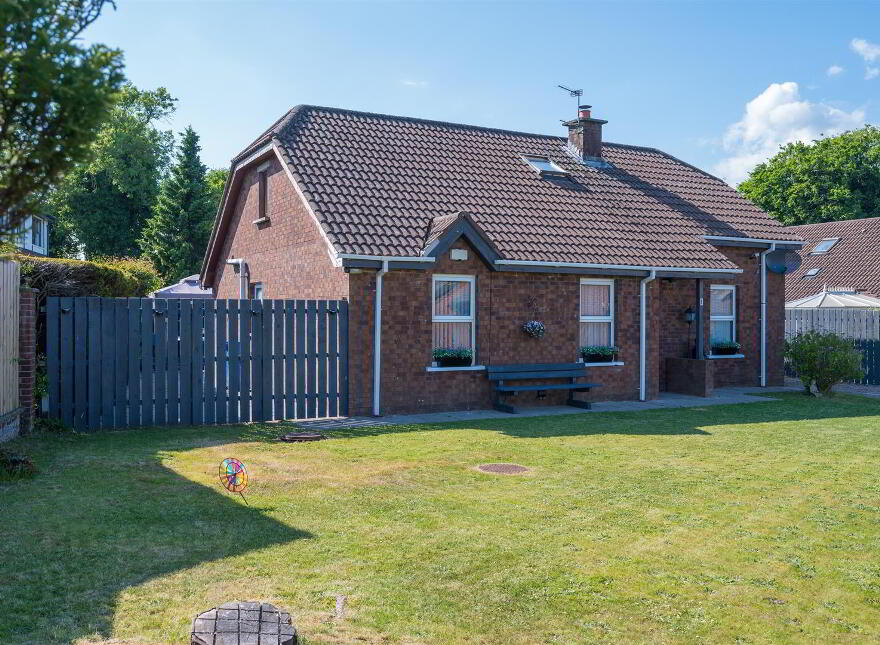 1 Highgate Drive, Newtownabbey, BT36 4WQ photo