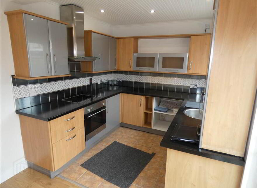 149 Kinross Avenue, Tullycarnet, Belfast, BT5 7GG