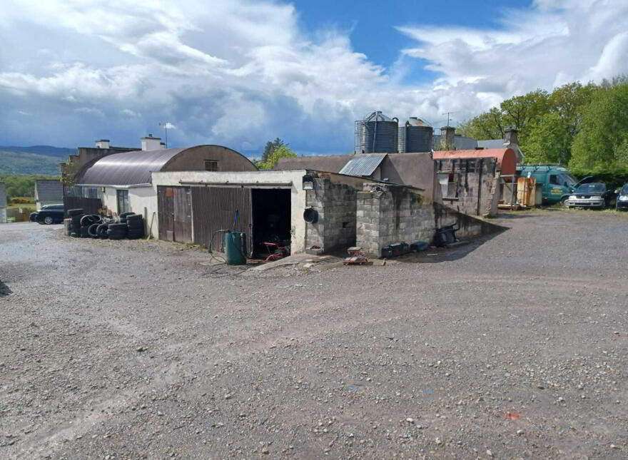 Tracey`s Garage And Shop, Brollagh Road, Garrison, Enniskillen, BT93 4AE