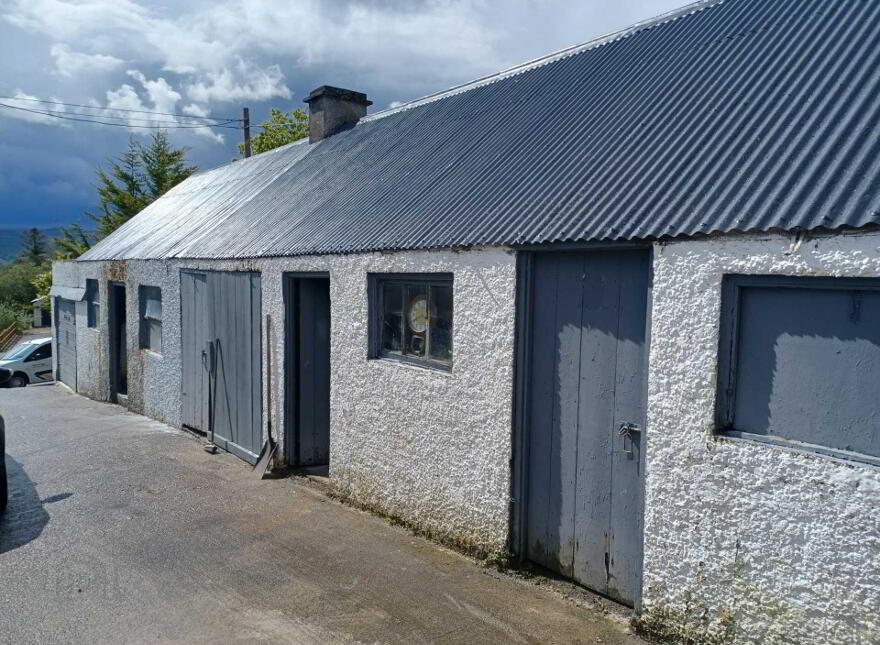 Tracey`s Garage And Shop, Brollagh Road, Garrison, Enniskillen, BT93 4AE