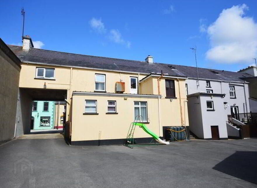 Main Street, Glenties, F94X7TH