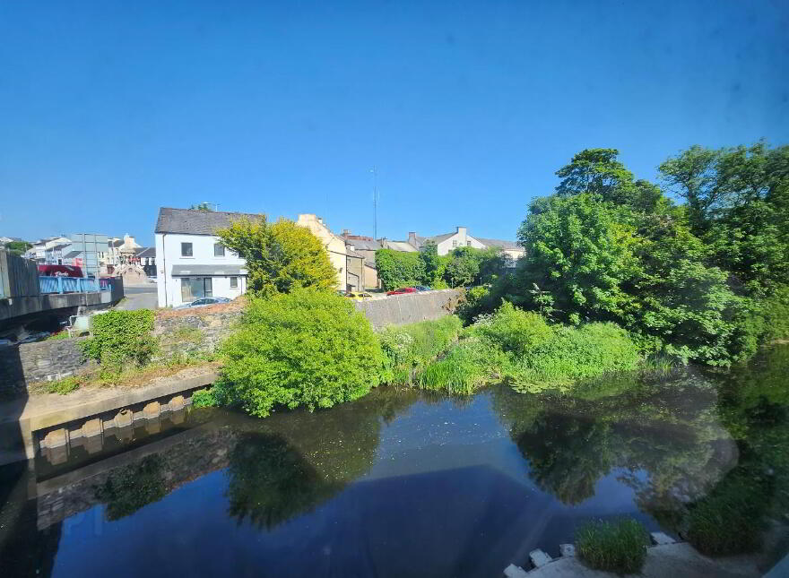 77 Bridge Street, Banbridge, BT32 3JL