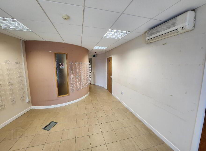 77 Bridge Street, Banbridge, BT32 3JL