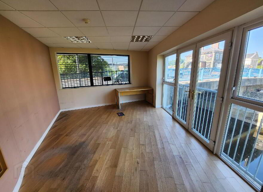 77 Bridge Street, Banbridge, BT32 3JL
