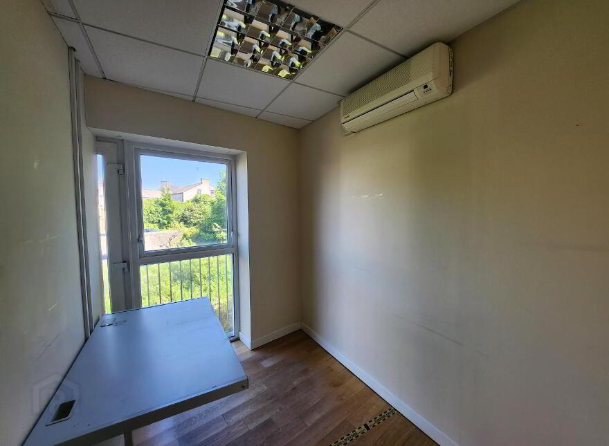 77 Bridge Street, Banbridge, BT32 3JL
