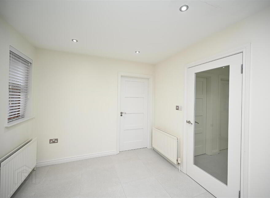 1a Knockvale Park, Belfast, BT5 6HH