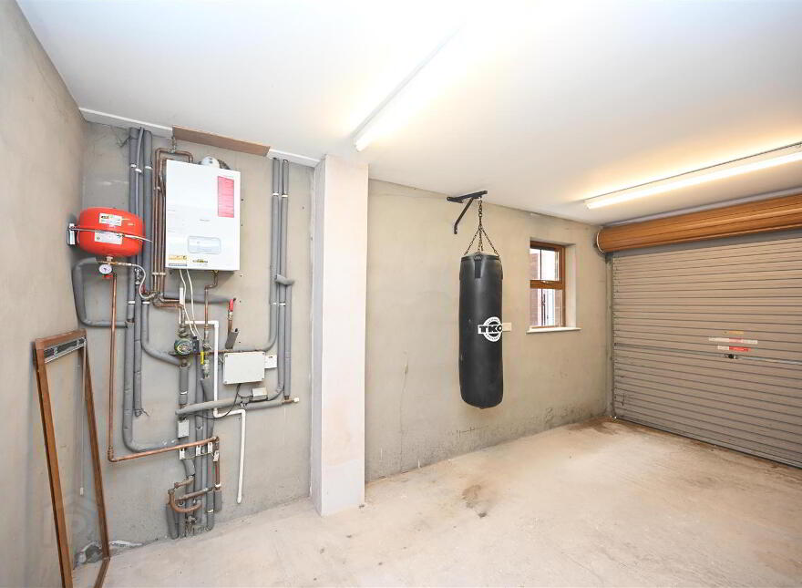 1a Knockvale Park, Belfast, BT5 6HH