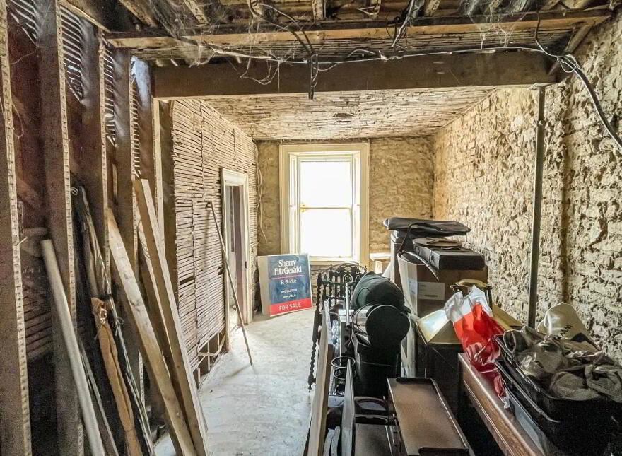 Church Street, Strokestown, F42T021
