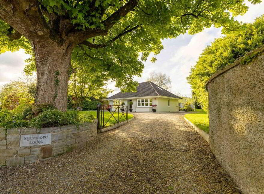 Sycamore Lodge, Gortacrue, Midleton photo