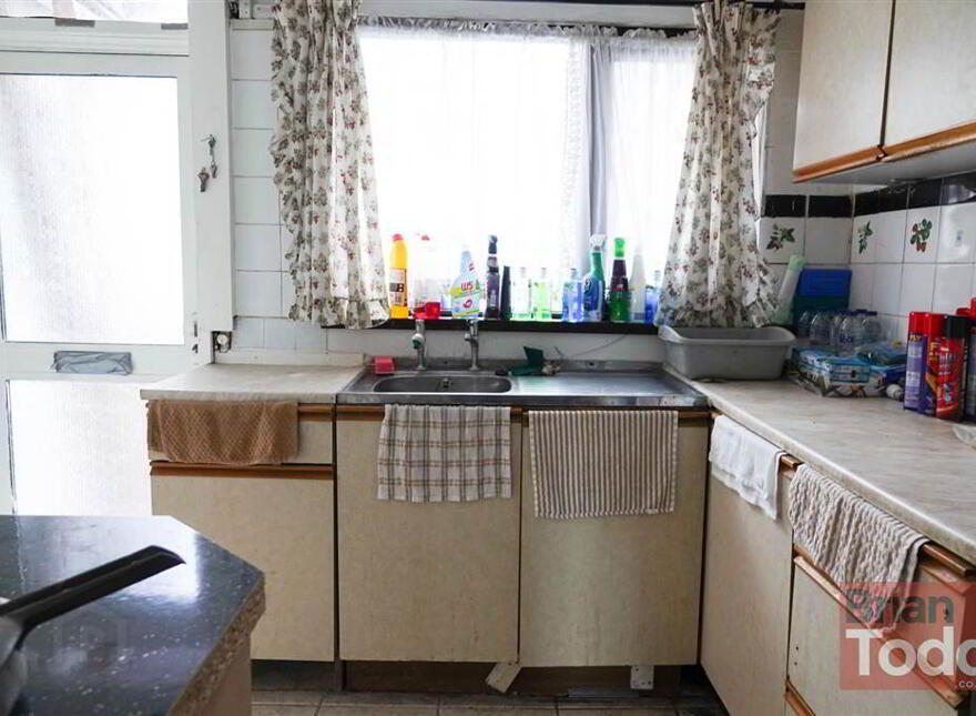 Recreation Road, Larne, BT40 1HA