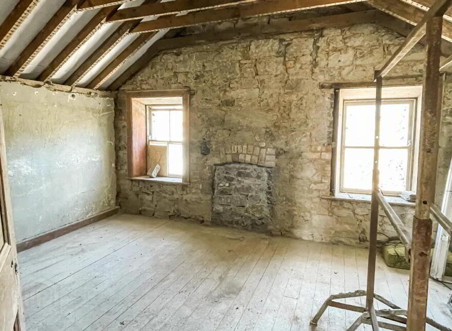 Church Street, Strokestown, F42T021