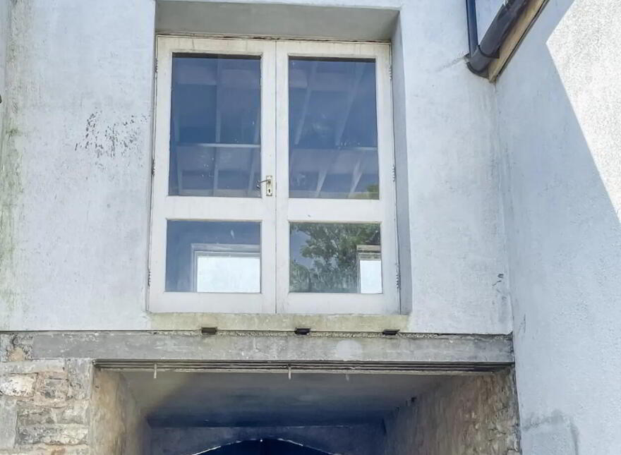 Church Street, Strokestown, F42T021