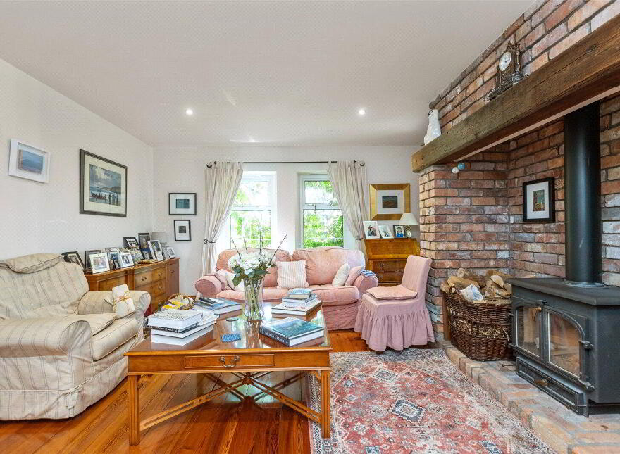 Carrigullian Cottage, 27a Killyleagh Road, Killinchy, BT23 6TD