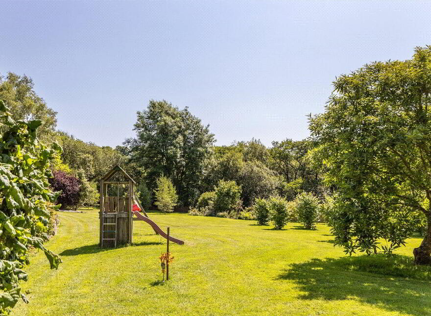 Carrigullian Cottage, 27a Killyleagh Road, Killinchy, BT23 6TD