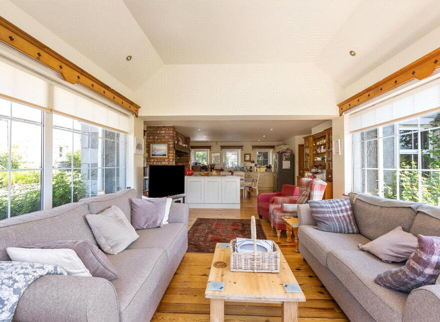 Carrigullian Cottage, 27a Killyleagh Road, Killinchy, BT23 6TD