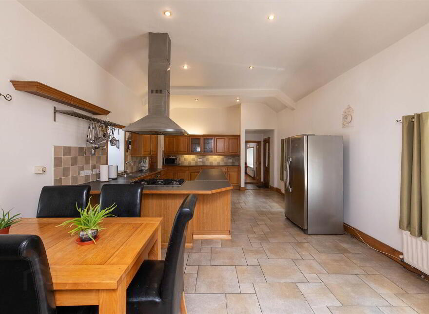 40 Saintfield Road, Crossgar, BT30 9HY