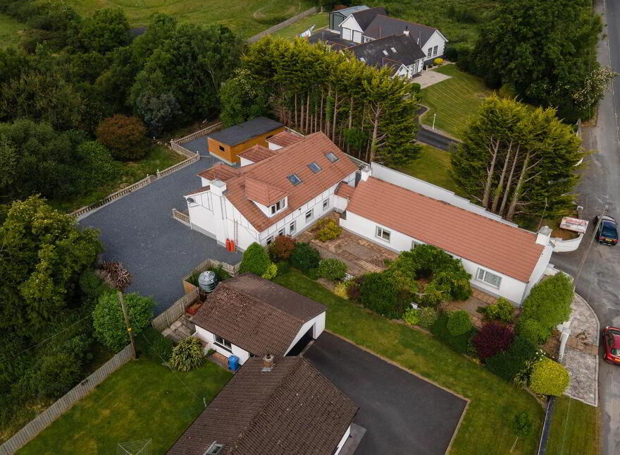 40 Saintfield Road, Crossgar, BT30 9HY