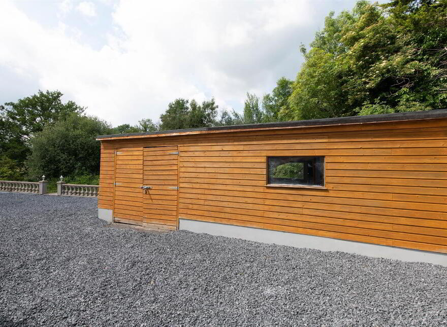 40 Saintfield Road, Crossgar, BT30 9HY